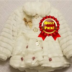 NWT- HP- Plush Faux Fur Floral Pearl Coat (3T) 🎉